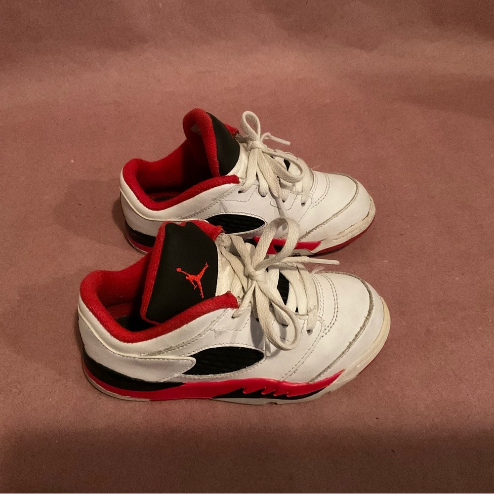 Kid’s/Toddler Jordan Athletic Shoes Size 10C Leather